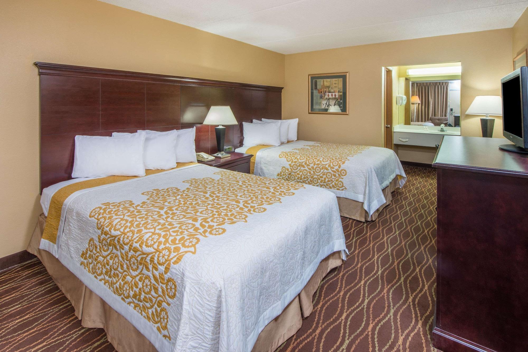 Days Inn By Wyndham Paducah Εξωτερικό φωτογραφία