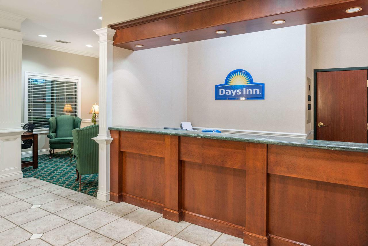 Days Inn By Wyndham Paducah Εξωτερικό φωτογραφία