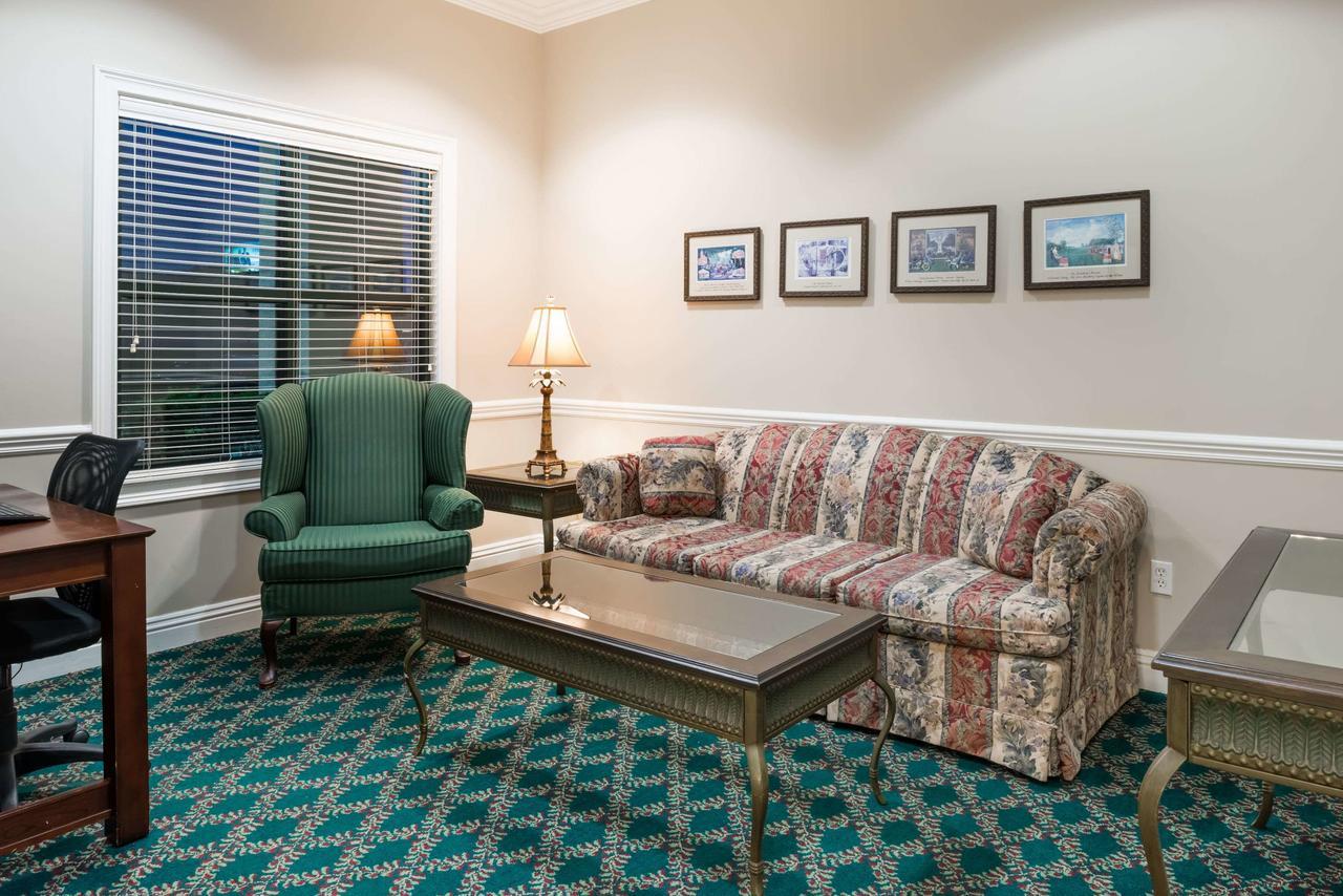 Days Inn By Wyndham Paducah Εξωτερικό φωτογραφία